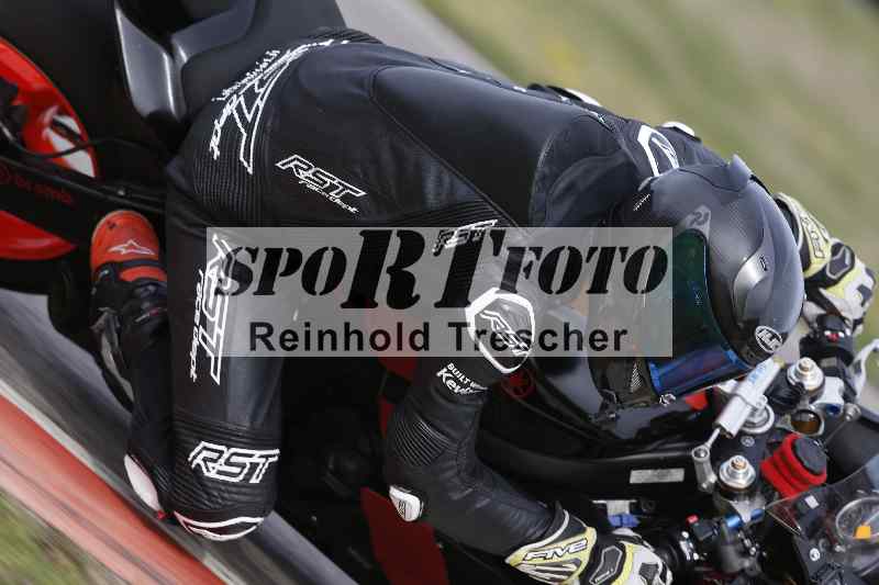 /Archiv-2024/05 31.03.2024 Speer Racing ADR/Freies Fahren/unklar